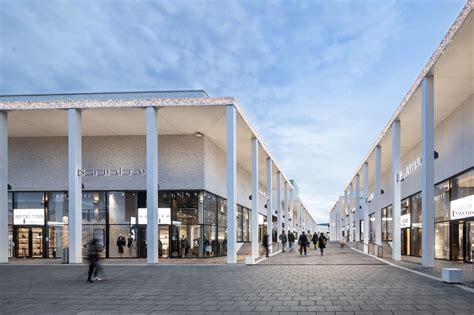 outletcity metzingen prada|metzingen outlet city.